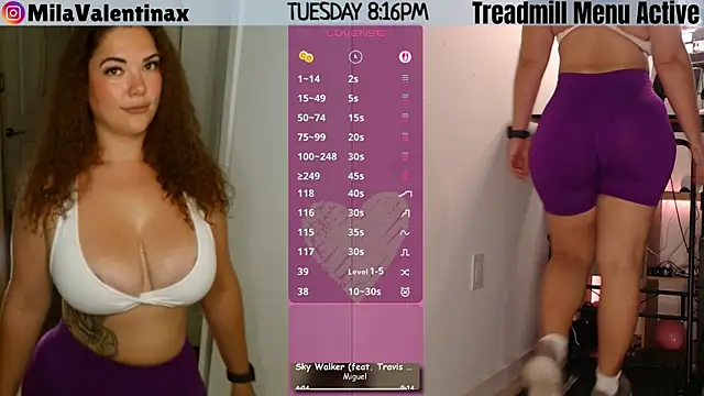 Snapshot of MilaValentina chatting on May 20, 12:18 am MilaValentina online show from May 20, 12:18 am