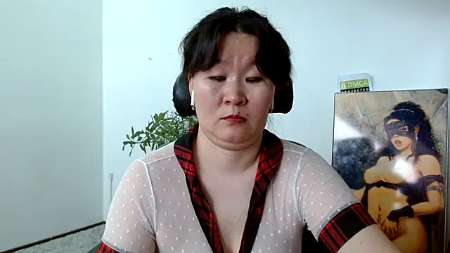 Snapshot of Akira_xx chatting on February 27, 5:18 am Akira xx online show from February 27, 5:18 am