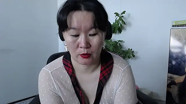Snapshot of Akira_xx chatting on October 13, 3:52 am Akira xx online show from October 13, 3:52 am