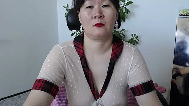 Snapshot of Akira_xx chatting on September 15, 2:23 am Akira xx online show from September 15, 2:23 am