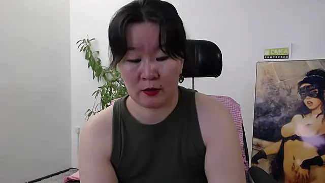 Snapshot of Akira_xx chatting on February 8, 2:42 am Akira xx online show from February 8, 2:42 am