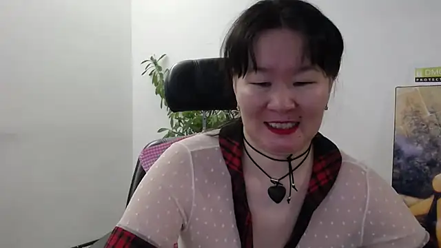 Snapshot of Akira_xx chatting on November 24, 2:44 am Akira xx online show from November 24, 2:44 am