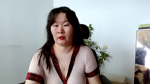 Snapshot of Akira_xx chatting on March 7, 4:46 am Akira xx online show from March 7, 4:46 am
