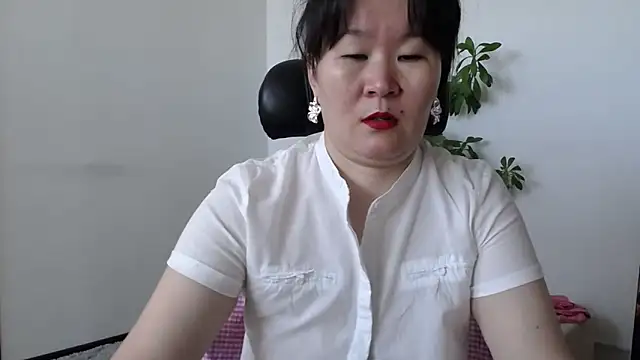 Snapshot of Akira_xx chatting on September 26, 2:29 am Akira xx online show from September 26, 2:29 am