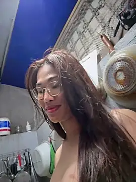 Snapshot of Jakolera2020 chatting on November 6, 5:00 am Jakolera2020 online show from November 6, 5:00 am