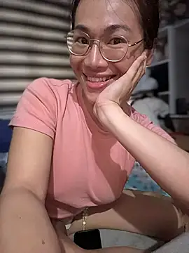 Snapshot of Jakolera2020 chatting on October 17, 5:22 am Jakolera2020 online show from October 17, 5:22 am