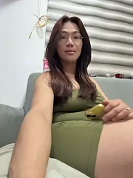 Snapshot of Jakolera2020 chatting on November 5, 2:47 am Jakolera2020 online show from November 5, 2:47 am