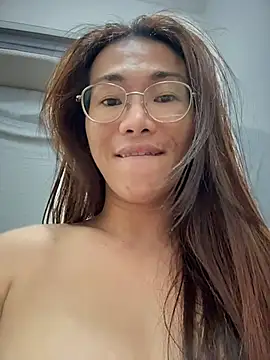 Snapshot of Jakolera2020 chatting on November 16, 1:10 am Jakolera2020 online show from November 16, 1:10 am