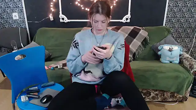 Snapshot of Gr4_soul_ chatting on December 15, 10:54 am Gr4 soul online show from December 15, 10:54 am