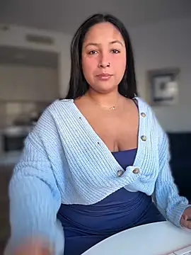 DannaaMeliza online show from November 27, 9:21 am