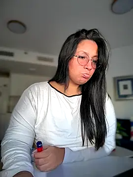 DannaaMeliza online show from October 30, 10:13 am