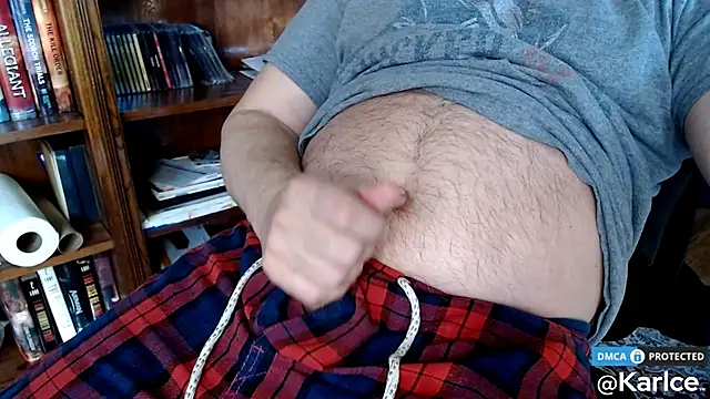karlce online show from December 1, 6:02 pm