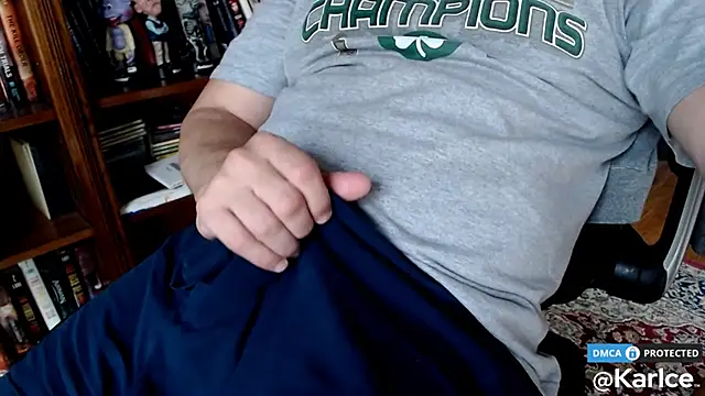 karlce online show from December 5, 9:34 pm