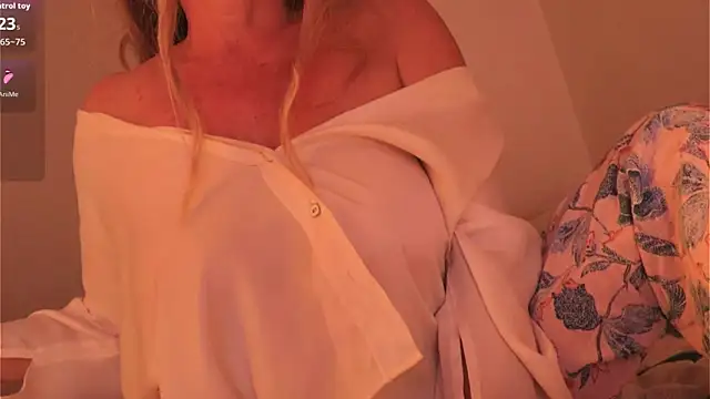 Kishaxxx online show from November 12, 12:04 am