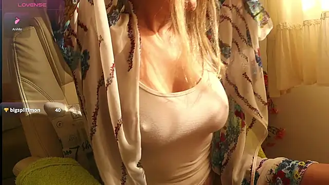 Kishaxxx online show from February 9, 9:05 am