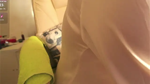 Kishaxxx online show from October 30, 8:34 am