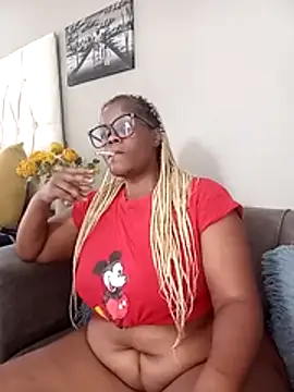 SQUITBOOTY online show from December 4, 7:51 am