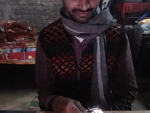 ThethunderPo online show from December 17, 4:17 am