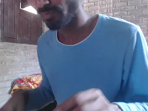 Snapshot of ThethunderPo chatting on November 20, 5:52 am ThethunderPo online show from November 20, 5:52 am