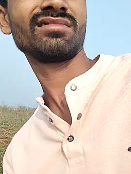 Snapshot of ThethunderPo chatting on November 11, 2:17 am ThethunderPo online show from November 11, 2:17 am