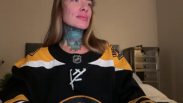 airgeadx online show from February 27, 1:39 am