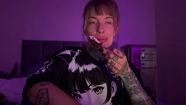 airgeadx online show from February 7, 1:24 am