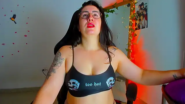 Susan Foxx online show from October 7, 7:15 pm