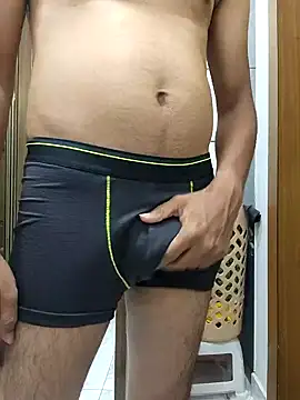 Snapshot of Crazyguy003 chatting on March 8, 8:14 pm Crazyguy003 online show from March 8, 8:14 pm