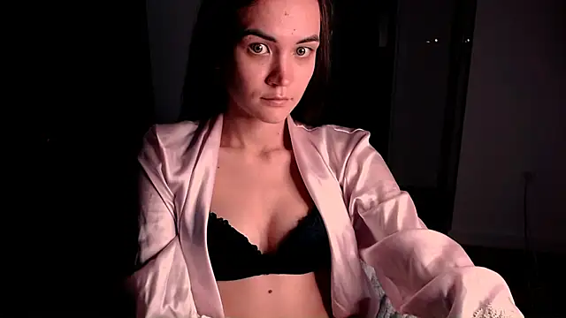 EvelynGG online show from October 8, 2:46 am