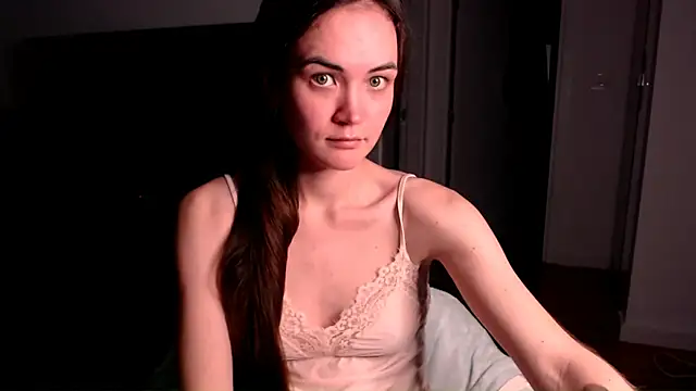 EvelynGG online show from November 25, 5:57 pm