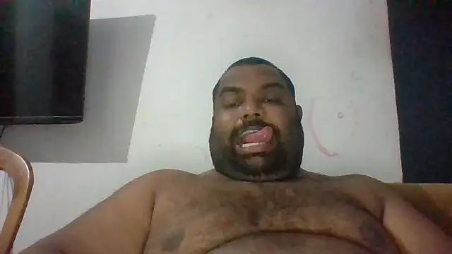 Snapshot of FatCockBoySL chatting on June 7, 6:13 pm FatCockBoySL online show from June 7, 6:13 pm