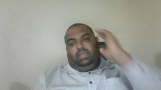 Snapshot of FatCockBoySL chatting on May 11, 11:33 am FatCockBoySL online show from May 11, 11:33 am