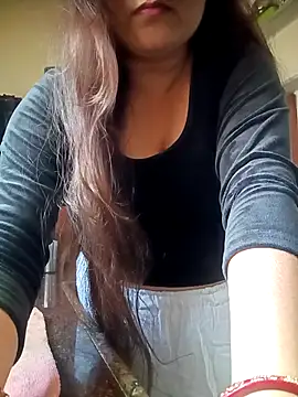 naughtymadam online show from March 28, 5:41 am