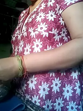 naughtymadam online show from December 7, 6:37 am