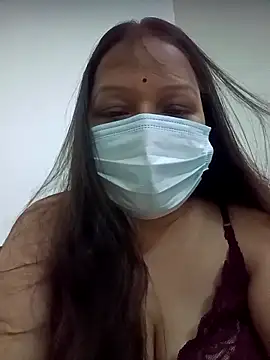 naughtymadam online show from March 26, 4:49 pm