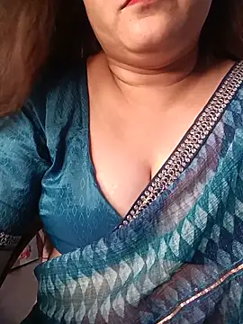 Snapshot of naughtymadam chatting on May 23, 6:01 am naughtymadam online show from May 23, 6:01 am