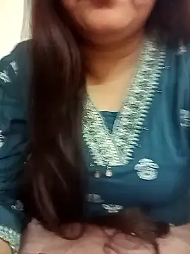 naughtymadam online show from February 26, 6:46 am