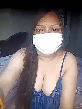 Snapshot of naughtymadam chatting on May 4, 4:16 am naughtymadam online show from May 4, 4:16 am