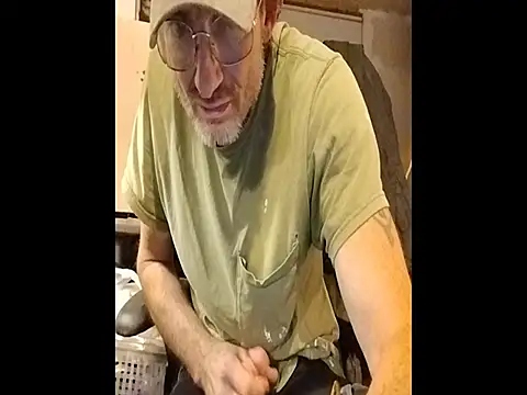 ROBERT0516 online show from May 7, 12:37 am