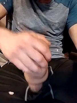 ROBERT0516 online show from March 15, 12:17 am