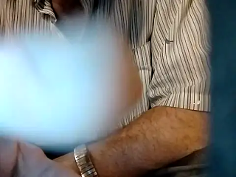 ROBERT0516 online show from March 19, 3:39 am