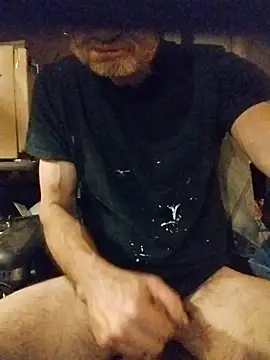 ROBERT0516 online show from April 9, 6:30 am