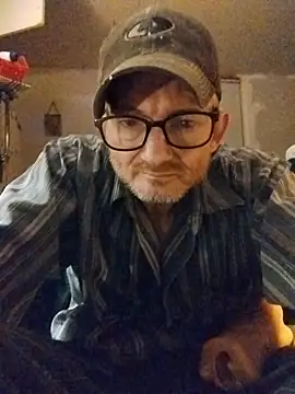 Snapshot of ROBERT0516 chatting on November 10, 12:54 pm ROBERT0516 online show from November 10, 12:54 pm