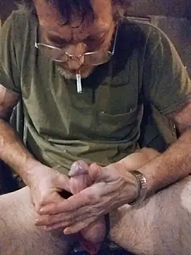 ROBERT0516 online show from April 13, 5:55 am