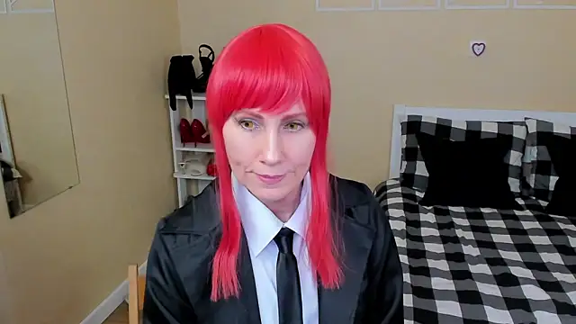 Snapshot of FoxySophia chatting on February 4, 4:18 am FoxySophia online show from February 4, 4:18 am