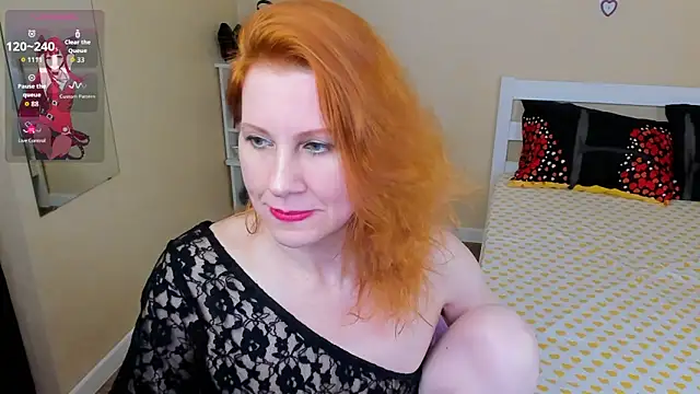 FoxySophia online show from April 4, 12:17 am