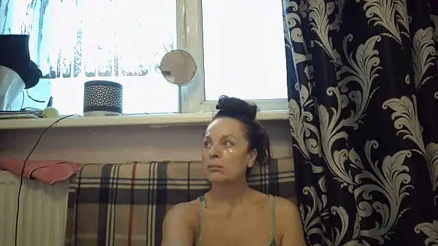 LindaStarS online show from February 3, 5:16 am