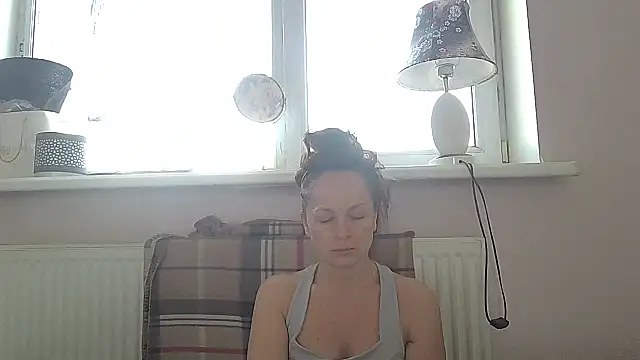 LindaStarS online show from March 15, 6:31 am