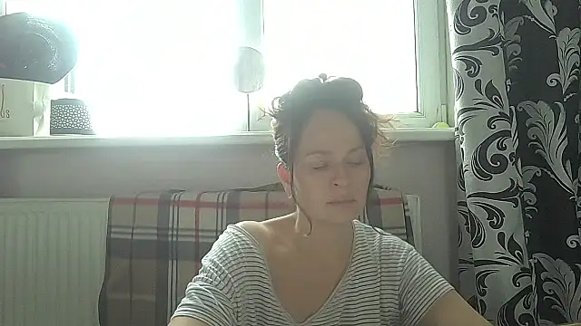 LindaStarS online show from May 13, 10:55 am