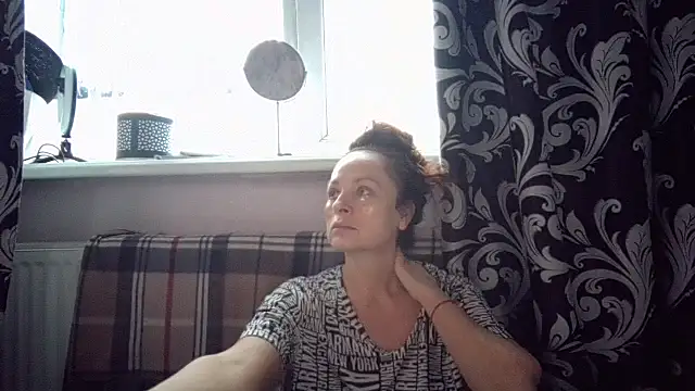 LindaStarS online show from January 10, 5:58 am